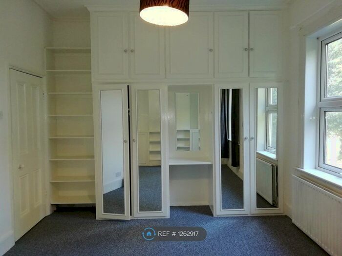 3 Bedroom End Of Terrace House To Rent In Kangley Bridge Road, London, SE26