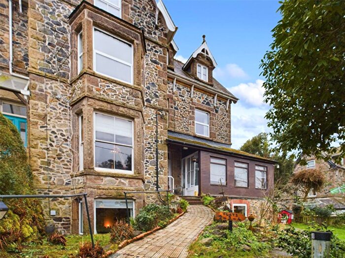 2 Bedroom Flat For Sale In Okehampton, Devon, EX20