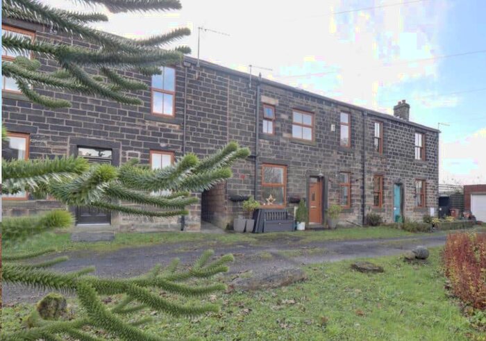 2 Bedroom Cottage For Sale In Blackstone Edge Old Road, Littleborough, OL15