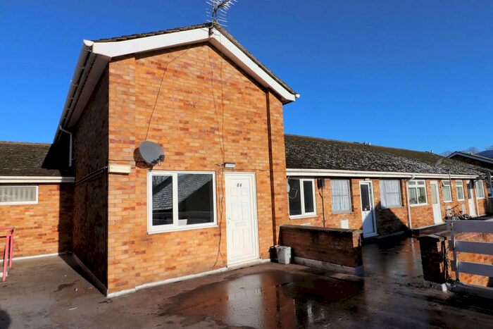 2 Bedroom Flat To Rent In A Wales Court, High Street, Downham Market, PE38