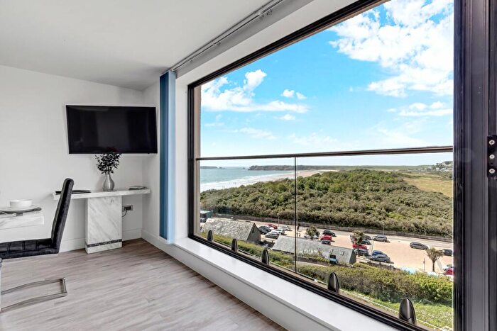 2 Bedroom Apartment For Sale In Battery Road, Tenby, SA70