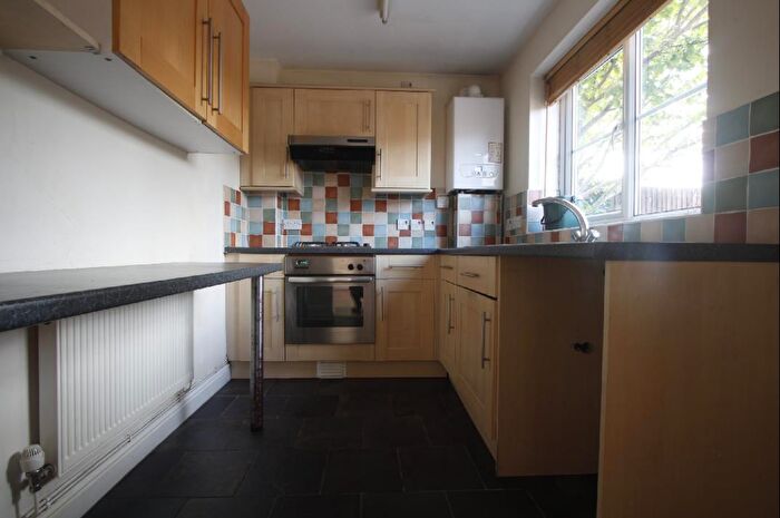 2 Bedroom House To Rent In Van Road, Caerphilly, CF83
