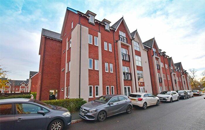2 Bedroom Apartment To Rent In Houseman Crescent, West Didsbury, Manchester, M20