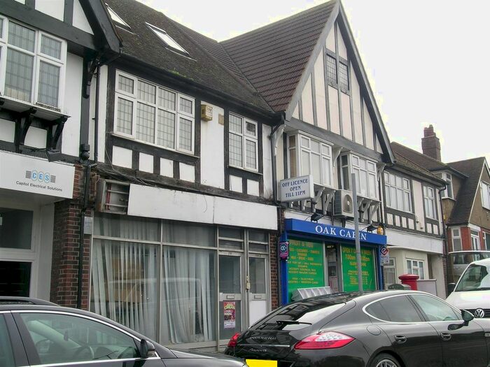 Studio To Rent In Tolworth Rise South, Tolworth, Surbiton, KT5