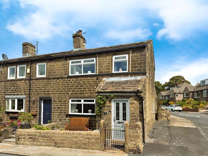 2 Bedroom End Of Terrace House For Sale In Main Street, Wilsden, West Yorkshire, BD15