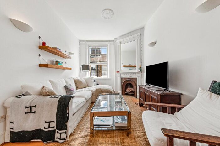 1 Bedroom Flat For Sale In Primrose Mansions, Prince Of Wales Drive, SW11