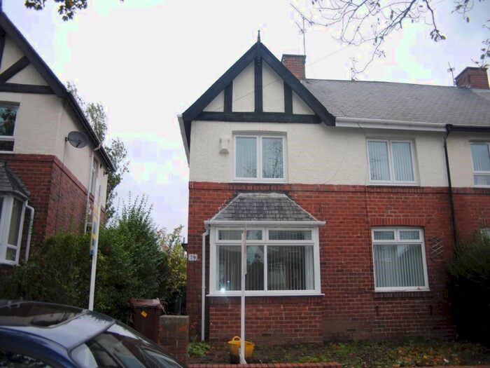 3 Bedroom Semi-Detached House To Rent In Hollywood Avenue, Newcastle Upon Tyne, Gosforth, NE3