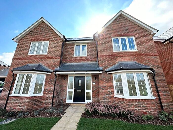 5 Bedroom Detached House To Rent In Lukes Close, Benson, Wallingford, OX10