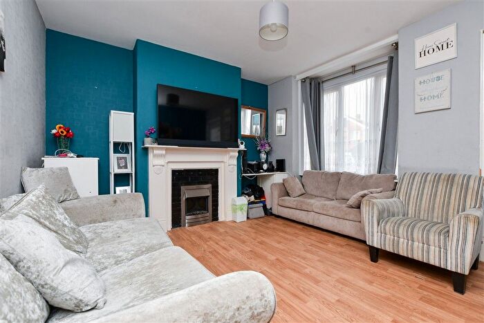 2 Bedroom Terraced House For Sale In Linksfield Road, Westgate-On-Sea, Kent, CT8