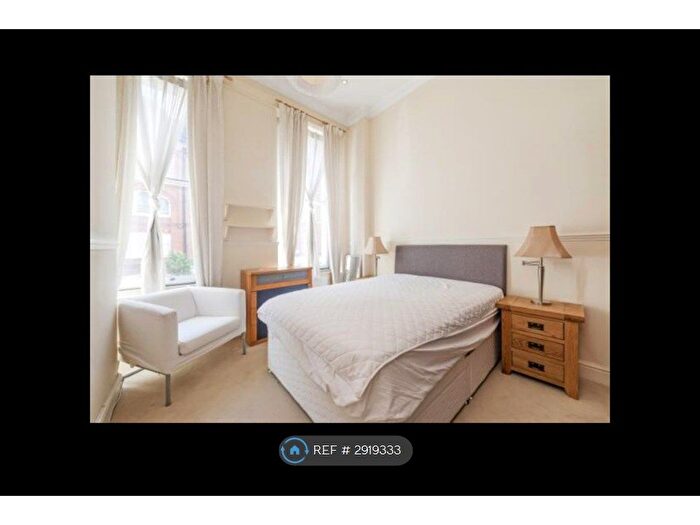 2 Bedroom Flat To Rent In New Cavendish Street, London, W1G
