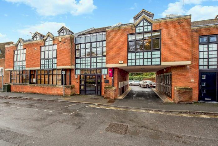 2 Bedroom Apartment To Rent In Salisbury House, Milton Road, Wokingham, RG40