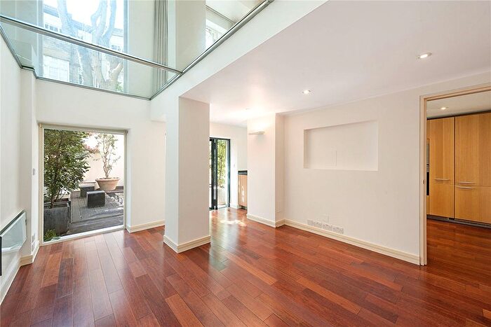 2 Bedroom Flat To Rent In Chesham Street, Belgravia, London, SW1X