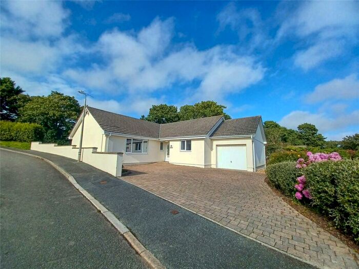 4 Bedroom Bungalow For Sale In North Hall Estate, St. Ishmaels, Haverfordwest, SA62