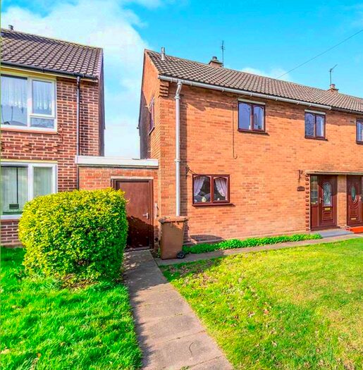 3 Bedroom Semi-Detached House To Rent In Tennyson Road, Willenhall, West Midlands, WV12