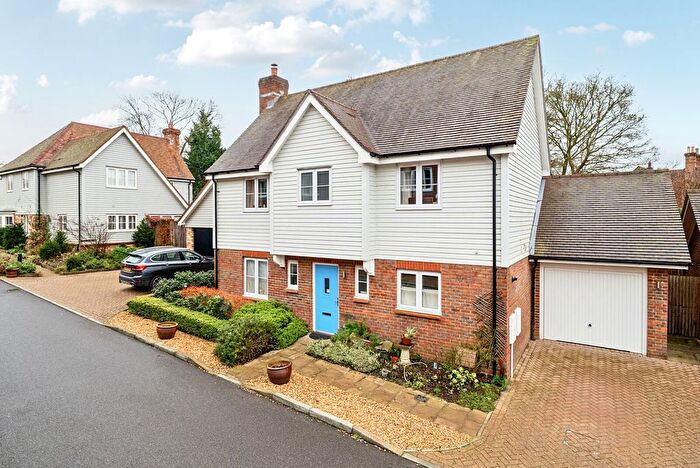 3 Bedroom Detached House For Sale In Cherry Tree Lane, Ewhurst, GU6