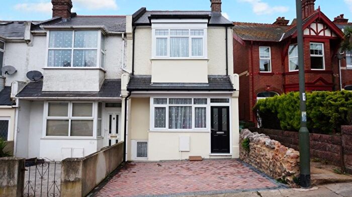 4 Bedroom Semi-Detached House To Rent In Forest Road, Torquay, TQ1