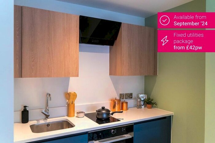 1 Bedroom Flat To Rent In Duke Street, Manchester, M3