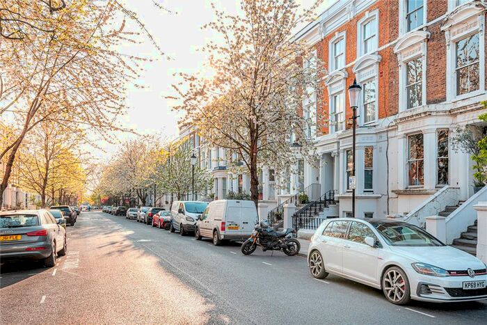 1 Bedroom Flat To Rent In Chesterton Road, London, W10