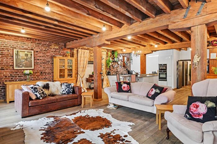 3 Bedroom Flat For Sale In Port East Apartments, Hertsmere Road, E14