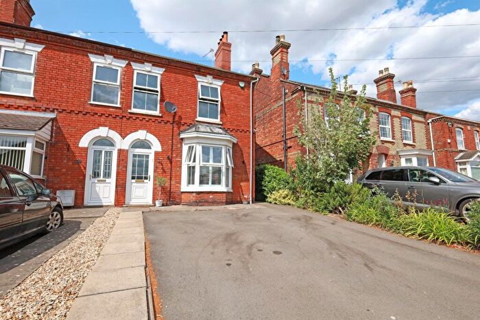 3 Bedroom Semi-Detached House For Sale In Tower Road, PE21