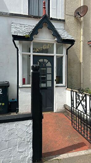 1 Bedroom Flat To Rent In Carmen Sylva Road, Llandudno, LL30