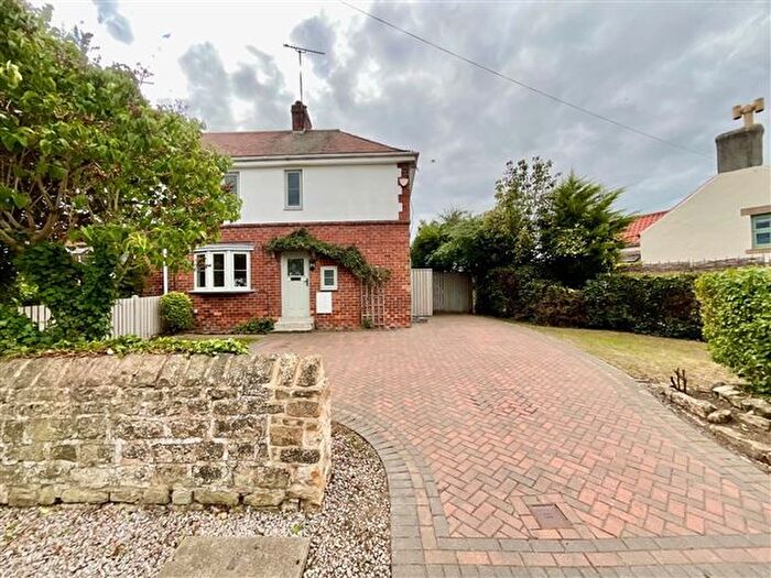 3 Bedroom Semi-Detached House For Sale In Common Road, Thorpe Salvin, Worksop, S80