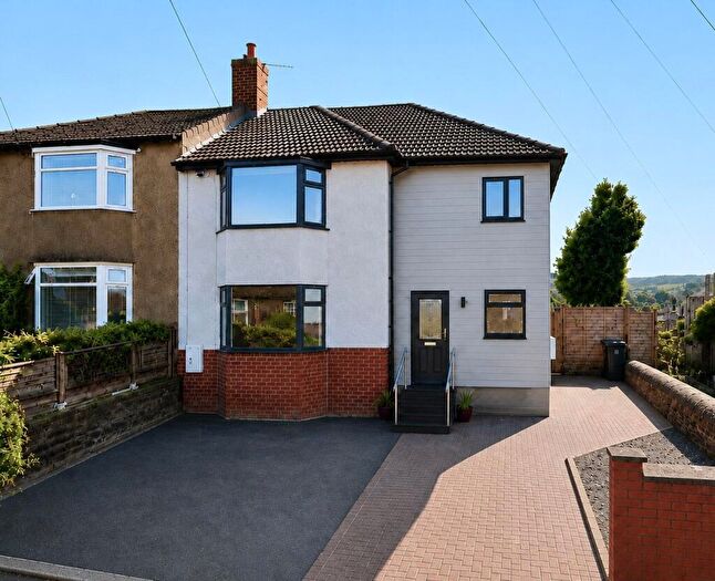 4 Bedroom Semi-Detached House To Rent In Edgewell Road West, Prudhoe, Northumberland, NE42