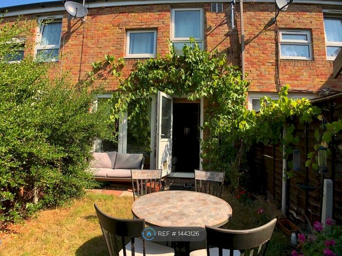 2 Bedroom Terraced House To Rent In Lemmon Road, London, SE10