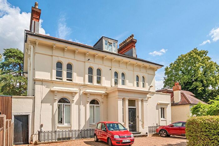 2 Bedroom Flat For Sale In Lawrie Park Gardens, London, SE26