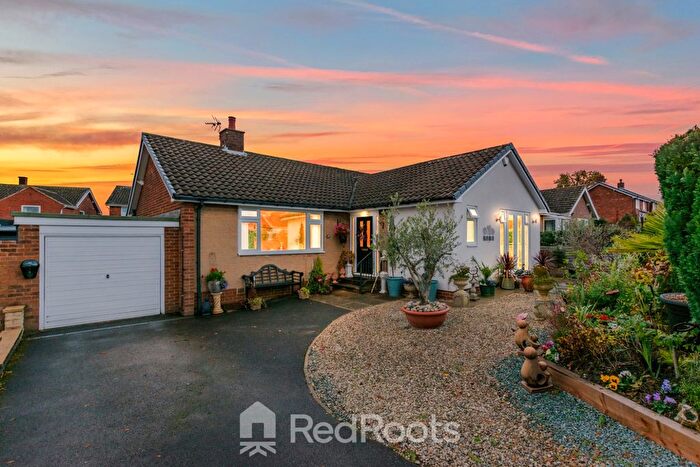 3 Bedroom Detached Bungalow For Sale In Thorpe Audlin, Pontefract, West Yorkshire, WF8