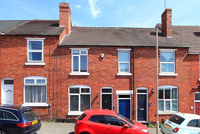 2 Bedroom Terraced House To Rent In Bird Street, Dudley, DY3
