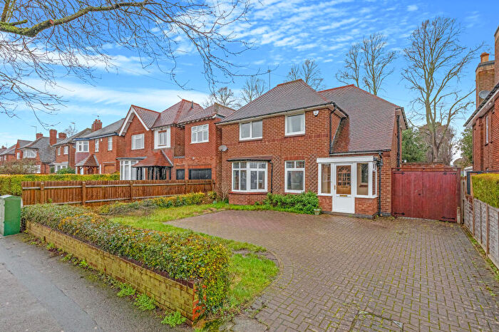 4 Bedroom Detached House For Sale In St. Marys Road, Kettering, Northamptonshire, NN15