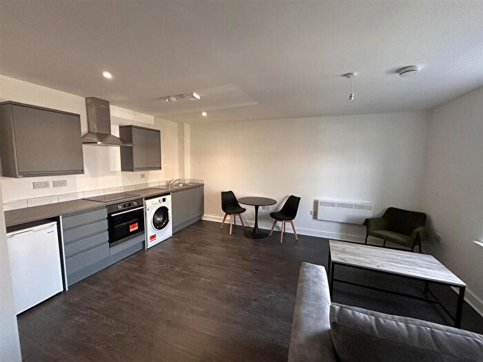 1 Bedroom Apartment To Rent In Swan House, Swan Street, Ashton-Under-Lyne, OL6