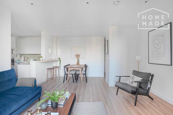 1 Bedroom Flat To Rent In George Street, Croydon, CR0