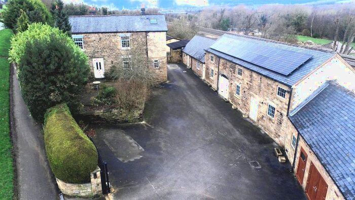 3 Bedroom Property For Sale In Chesterfield Road, Unstone, Dronfield, S18