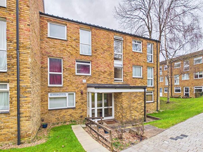 1 Bedroom Flat For Sale In Markfield, Court Wood Lane, Croydon, CR0