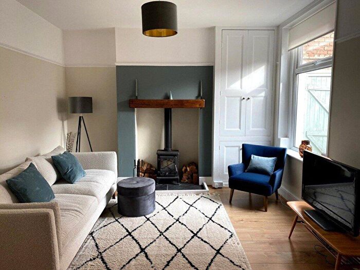 2 Bedroom End Of Terrace House To Rent In Rudd Street, Wirral, Merseyside, CH47