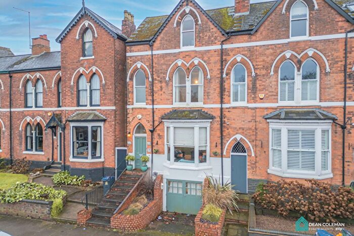 5 Bedroom Semi Detached House For Sale In Kingscote Road, Edgbaston, B15