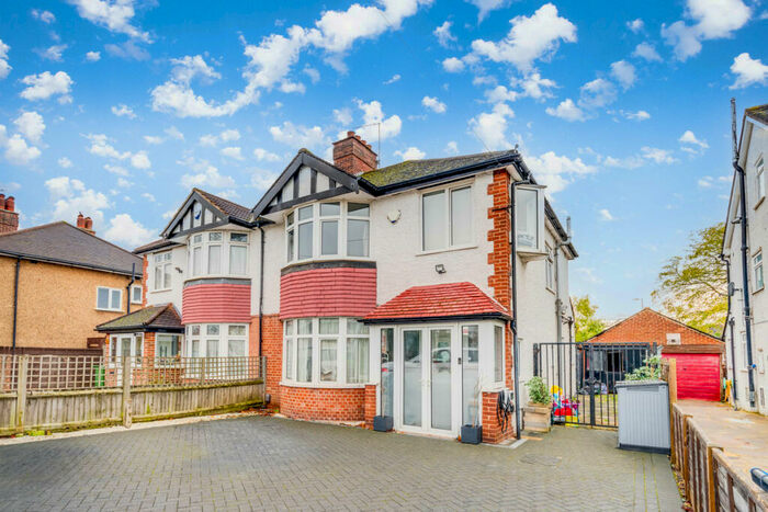 3 Bedroom Semi-Detached House To Rent In Warren Drive South, Surbiton, KT5