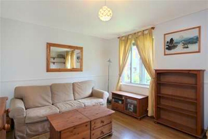 1 Bedroom Flat To Rent In Wimbledon Park Road, SW18