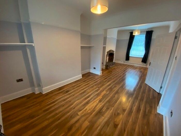 2 Bedroom Terraced House To Rent In Filey Terrace, York, YO30