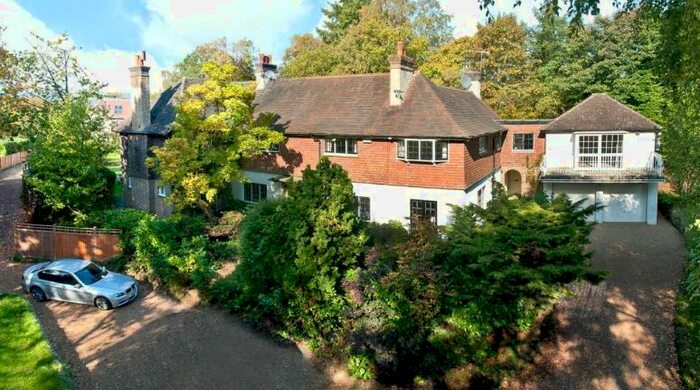 4 Bedroom House To Rent In Brassey Road, Oxted, RH8