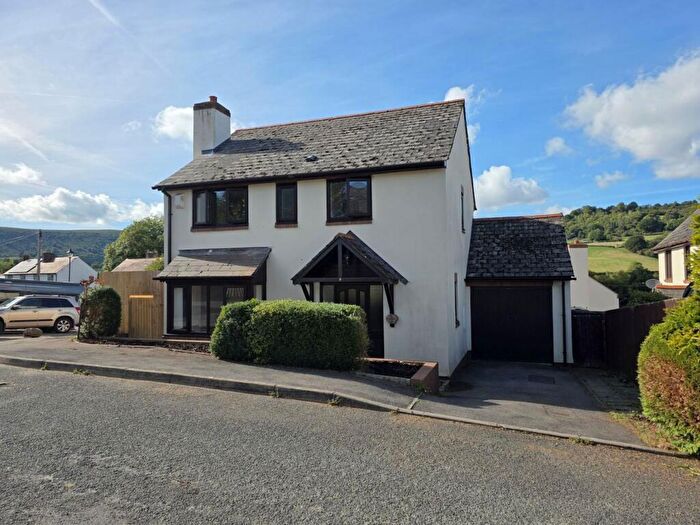 4 Bedroom Detached House For Sale In Chapel Grove, Llanvihangel Crucorney, Abergavenny, NP7