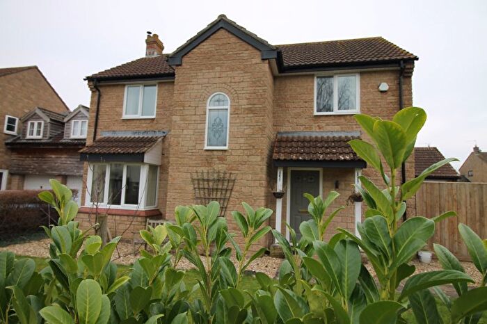 4 Bedroom Detached House To Rent In Lavers Oak, Martock, TA12