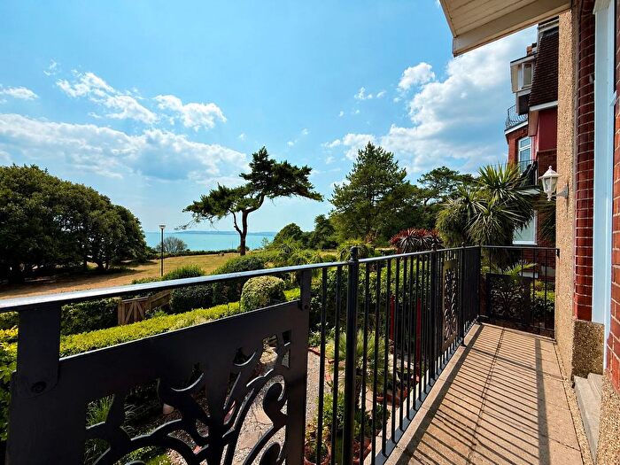 2 Bedroom Flat For Sale In Bayview West Cliff Gardens, West Cliff Bournemouth, BH2