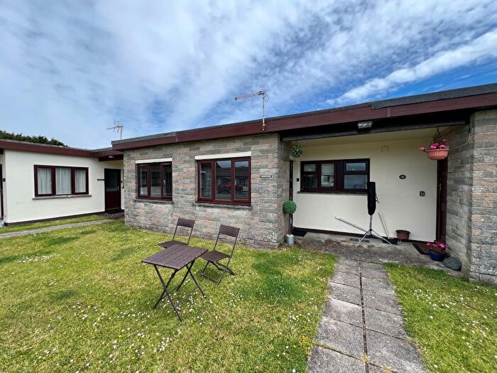 Chalet For Sale In Trevelyan Holiday Homes, Predannack, Mullion, Cornwall, TR12