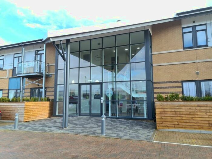 1 Bedroom Apartment To Rent In Flat, Serbert Close, BS20