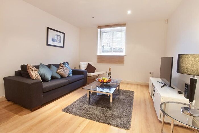 1 Bedroom Property To Rent In Centurion Square, York, YO1