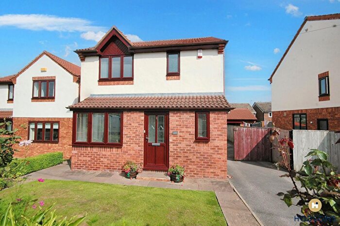 3 Bedroom Detached House For Sale In Upper Lane, Netherton, WF4