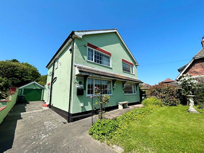 3 Bedroom Detached House For Sale In Burwell, Louth, LN11